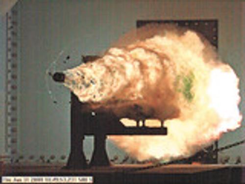 Электромагнитная «царь-пушка» – часы с чемоданом батареек