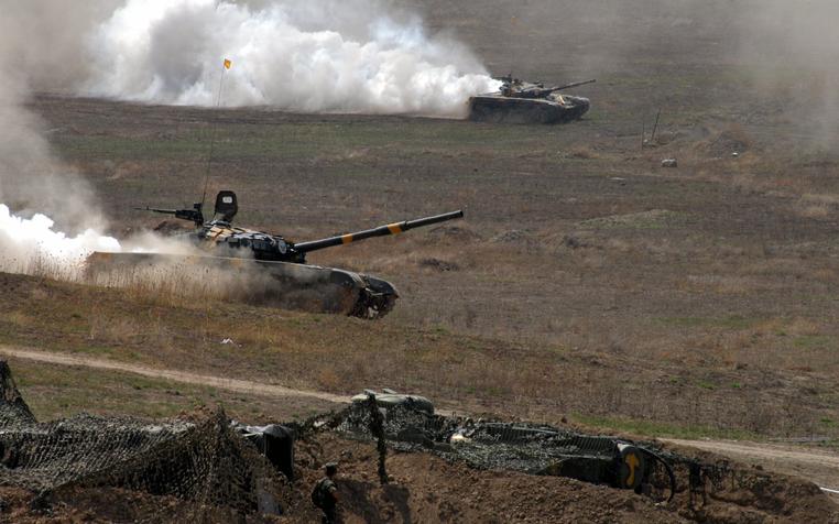 Масштабные военные учения начались в Канаде