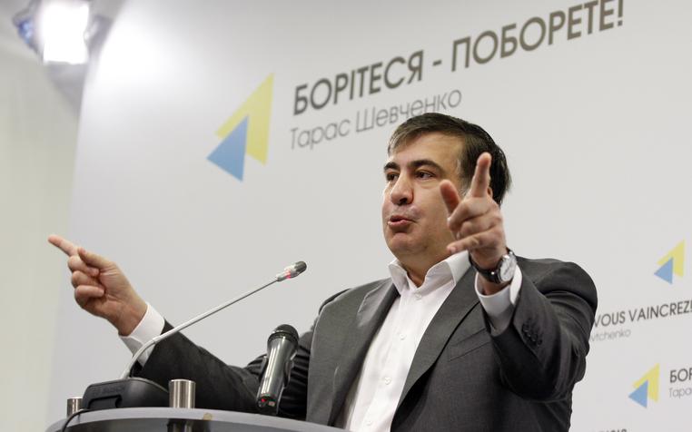Саакашвили пожелал, чтобы шашлыки застряли в горле у одесситов