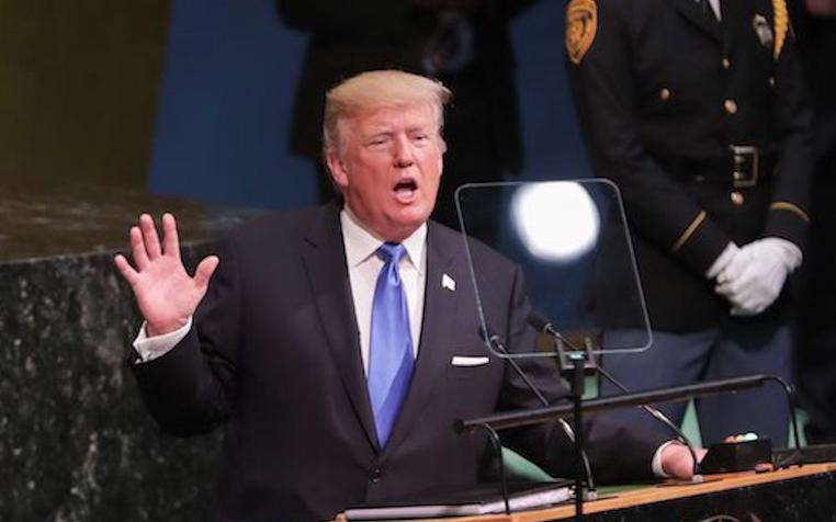 Трамп сделал крайне грубое заявление в адрес мигрантов