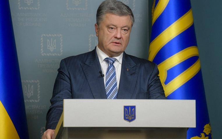 В Госдуме оценили снимок Порошенко и солдата с эмблемой СС на форме