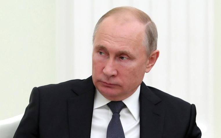 Путин посетит церемонию прощания с Людмилой Алексеевой