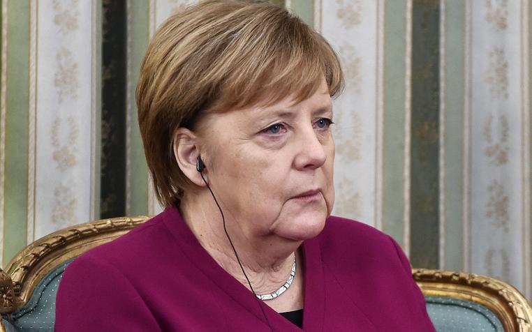 Меркель: Евросоюз ждет предложений по Brexit от Терезы Мэй