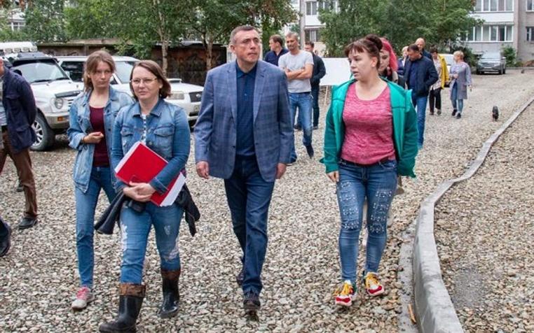 Из лачуг &ndash; в высотку