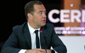 Медведев приравнял лидерство России в космосе к вопросам нацбезопасности