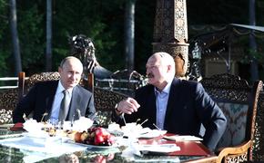 Путин и Лукашенко провели неформальную встречу в резиденции президента Беларуси