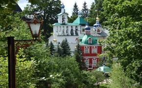 Дорога к храму: Псковско-Печерский монастырь