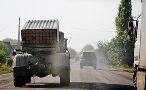 Кадры подрыва ракетой ДНР везшего боеприпасы грузовика ВСУ обнародовали в сети