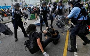 "Те, кто играют с огнем, сильно обожгутся сами", власти Китая обвиняют США в многочисленных митингах и беспорядках в стране