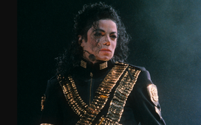 Поклонники Майкла Джексона считают, что музыкант жив