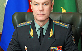 Путин присвоил звание генерала главе ФССП Аристову