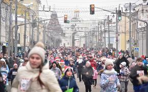 По Владимиру пробежалось более трех тысяч Дедов Морозов и Снегурочек