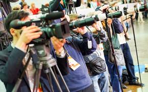 Латвия: Госканцелярия может отказать журналистам в аккредитации