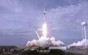 SpaceX испытала систему аварийного спасения   