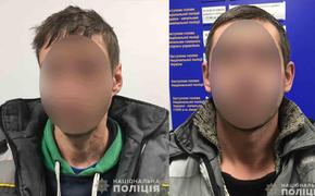 В Киеве задержали расклейщиков пророссийской рекламы
