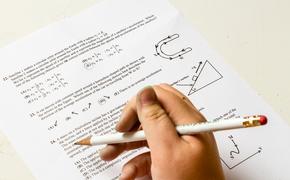 Красногорский депутат американского происхождения Монсон сдаст ЕГЭ