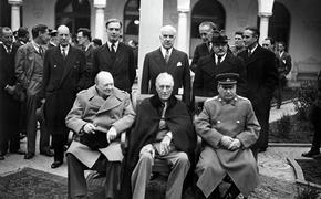 Как Сталину удалось уговорить Рузвельта и Черчиля провести встречу в Ялте