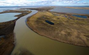 В Норильске из водоемов собрано почти 2,8 тысячи кубометров водонефтяной смеси