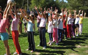 Школьникам Волгограда разрешили в лагеря