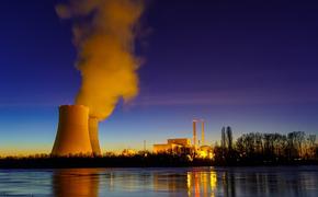 Франция достраивает крупнейший в мире термоядерный реактор