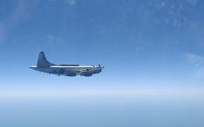 Истребитель СУ-27 трижды за неделю перехватывал воздушные цели над Черным морем 