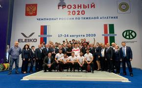 Девять золотых медалей заработали кубанские тяжелоатлеты на чемпионате России