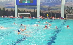 Ватерполистки «Уралочки» собрали победные призы традиционного турнира в Златоуст