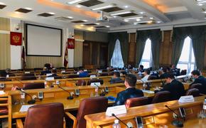 «Единая Россия» определилась с кандидами на руководящие посты в Закособрание