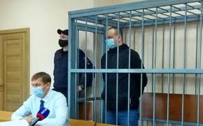 В Хабаровске начали судить водителя, сбившего отца с сыном