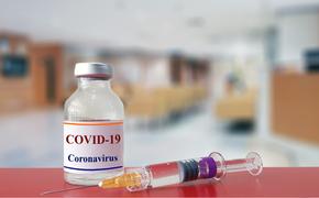 Вакцину от COVID-19 в Приморье первыми получили врачи