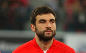 Капитан сборной России по футболу извинился за разгромное поражение в матче с Сербией