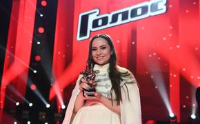 Победительницей шоу «Голос» стала Яна Габбасова