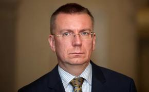 Глава МИД Латвии: Немедленно освободить задержанных в России