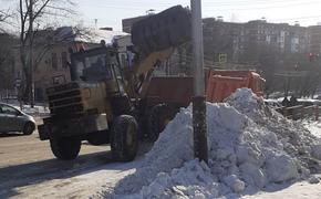 Хабаровский мэр объяснил, почему в городе плохо убирают снег