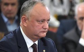 Додон заявил, что социалисты не будут требовать отставки президента Молдавии