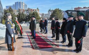 В Хабаровске почтили память воинов-даманцев