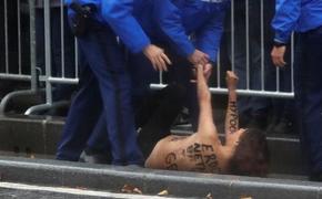 Представительницы Femen осуждены за эксгибиционизм  во время проезда кортежа Трампа в Париже