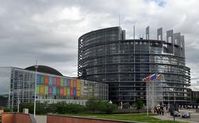 Эксперт Оленченко прокомментировал резолюцию Европарламента с призывами к санкциям против РФ