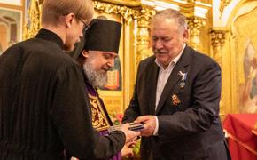 Константин Затулин получил награду Сочинской Епархии