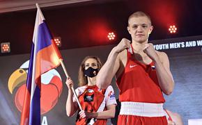 Василий Каверин из Иркутска завоевал звание чемпиона по боксу на первенстве мира