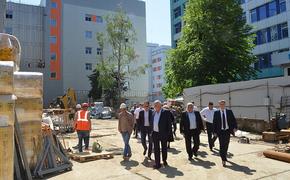 Депутаты ЗСК контролируют строительство нового корпуса краевой детской больницы