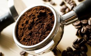 Специалист по снижению веса Исанбаев предупредил о вредном сочетании кофе с десертом