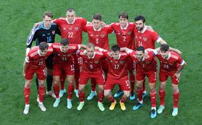 Ургант с иронией заявил, что в проигрыше сборной России на Евро-2020 «виновата» команда Дании