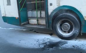 В Хабаровском крае на маршруте загорелся рейсовый автобус