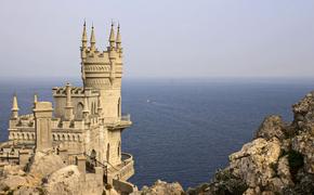На набережных в Крыму развернут прививочные пункты для местных жителей и туристов