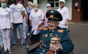 102-летнего участника Великой Отечественной выписали из больницы после перенесённого КОВИДа