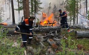 Жители Якутска задыхаются от горящих лесов, смог и горечь стоят в воздухе