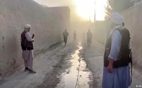 Исламисты в Афганистане теснят правительственные войска и ведут бои за два крупных города 