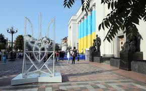 Спикер Рады Разумков заявил, что Украина никогда не признает Крым российским
