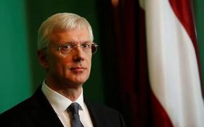 Премьер-министр Латвии: «Псевдополитики должны ответить за ситуацию в стране»